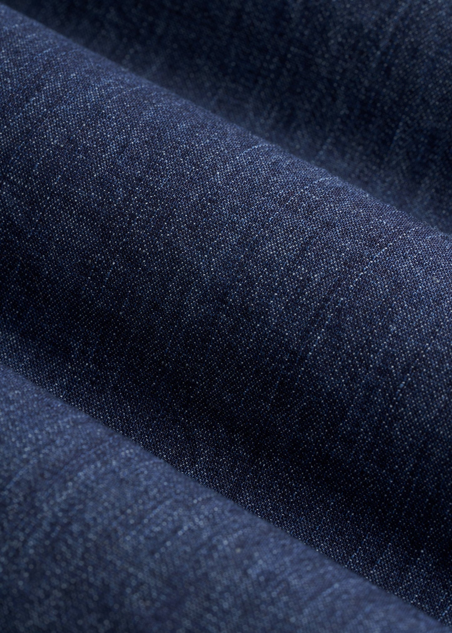 Classic Stretch Denim Shirt for Tall Men in Deep Indigo