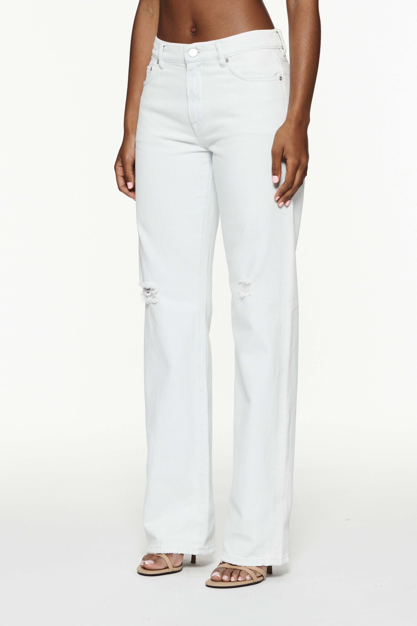 Slim Straight