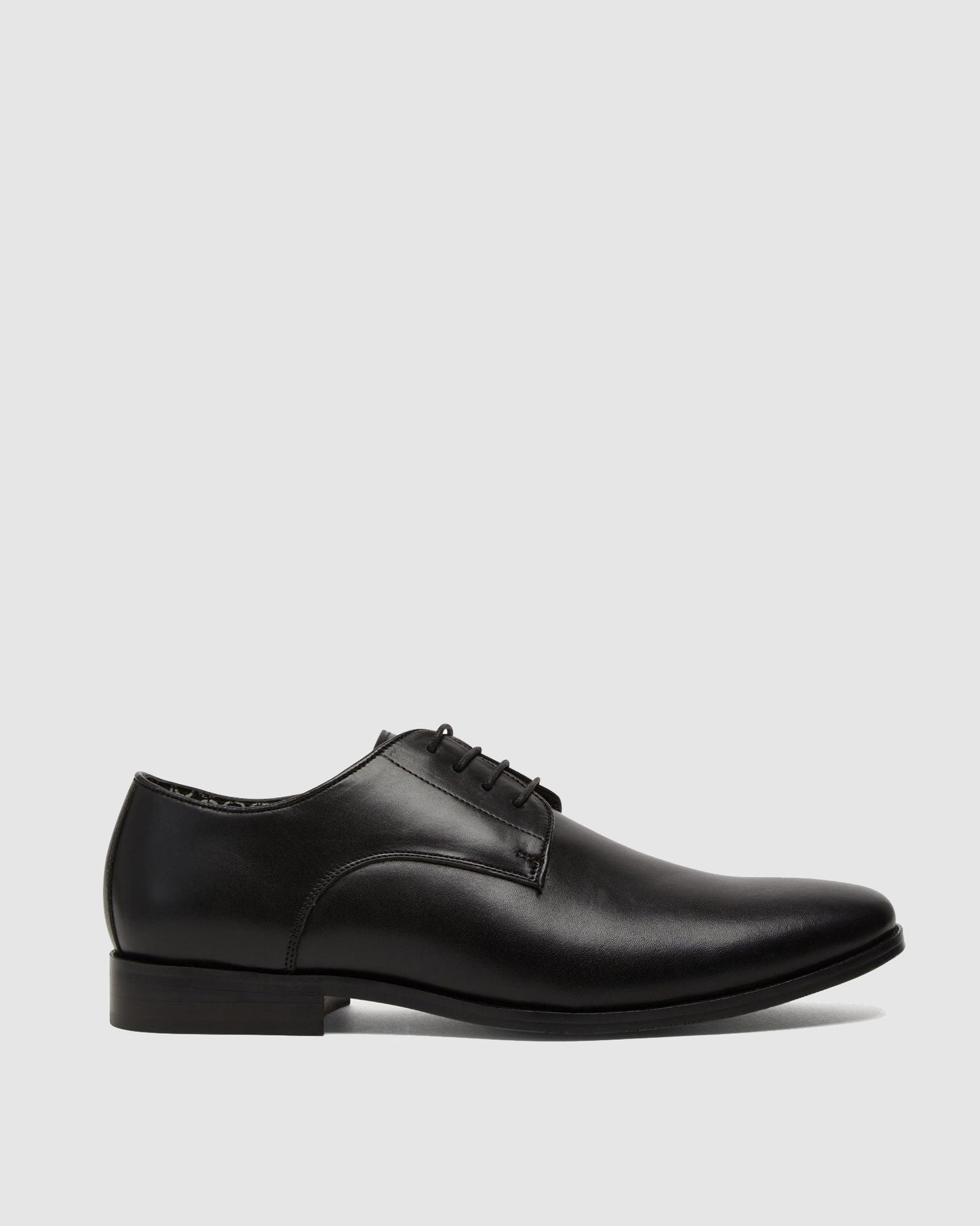 Larry Leather Derby Shoe