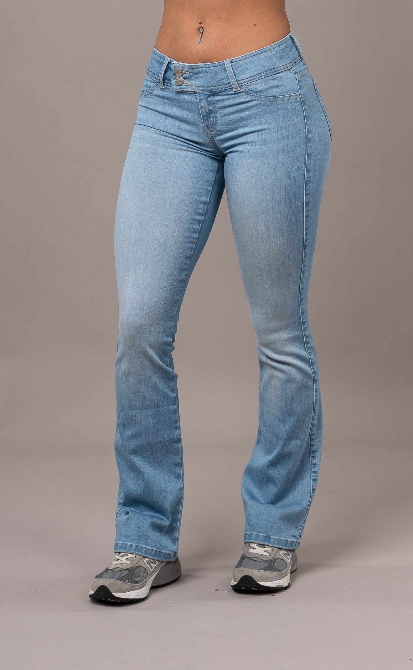 Womens Flared Low Waisted Fitjeans - Arctic Light Blue