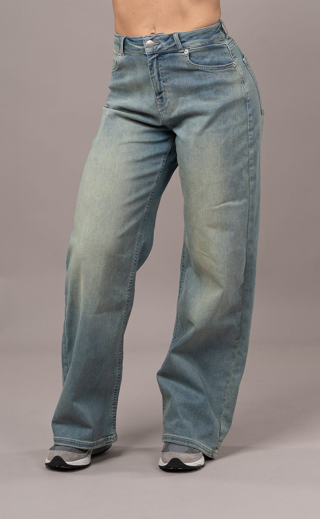 Womens Baggy Fitjeans - Distorted Blue