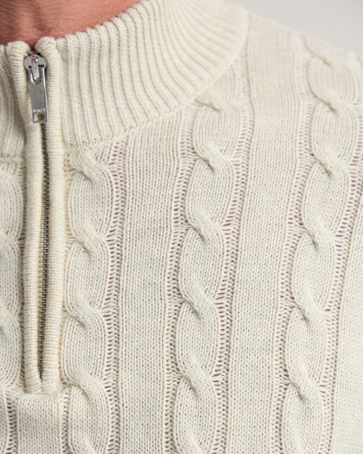 Marlon Zip Neck Cable