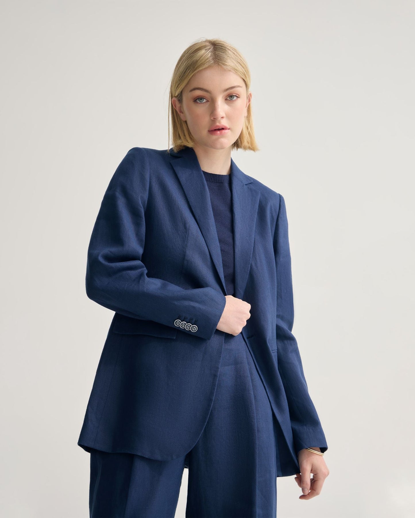 Lola Linen Blazer