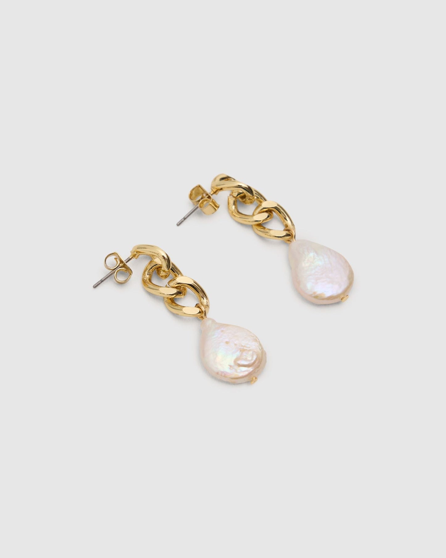 Ash Chain/Pearl Earrings