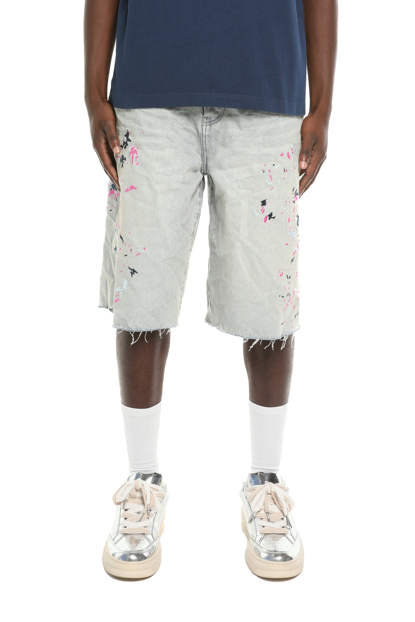 P070 Splatter Embroidery