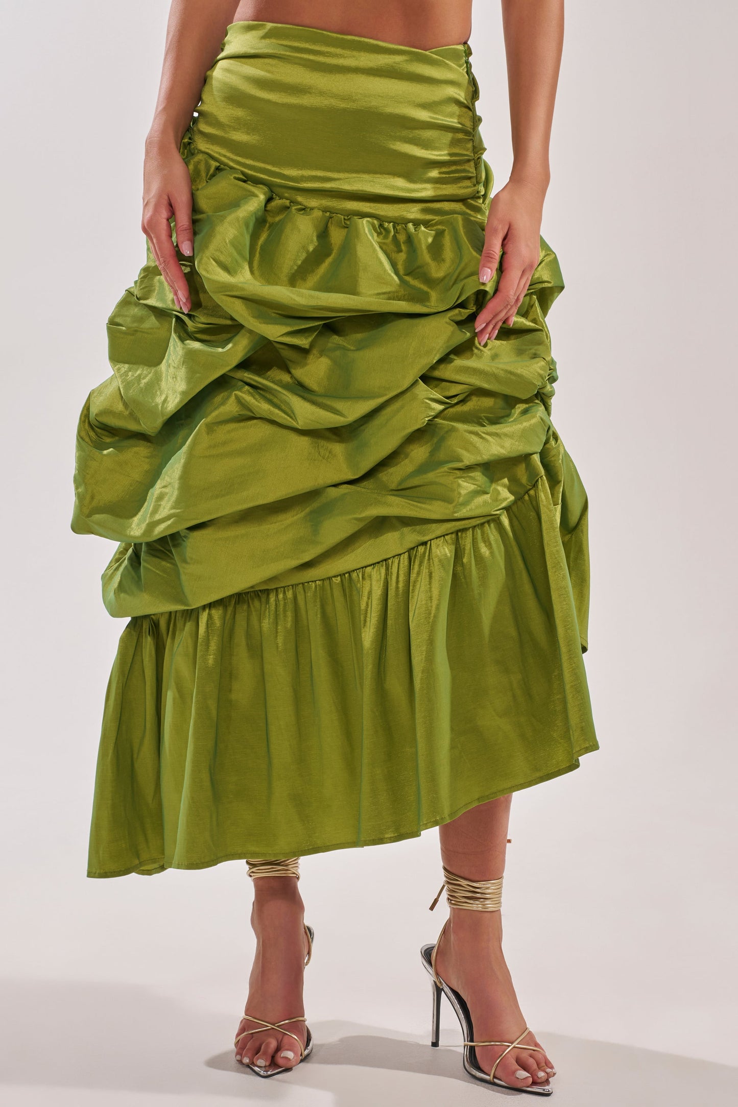 ALL OVER THE PLACE MIDI SKIRT