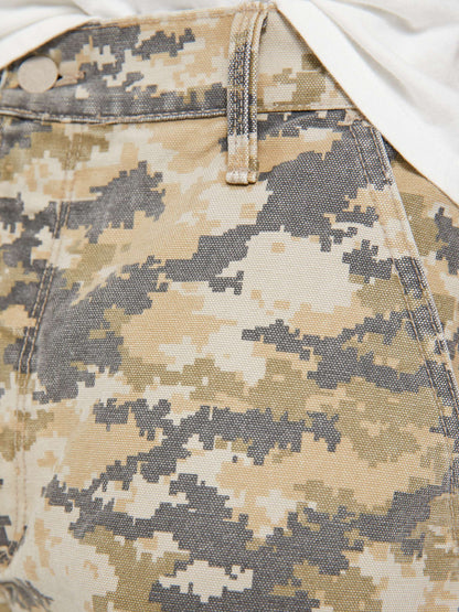 The Bee's Knees Short Fray - What The Duck Camo