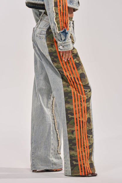 ALL AROUND THE WORLD AGAIN RELAXED FIT DENIM