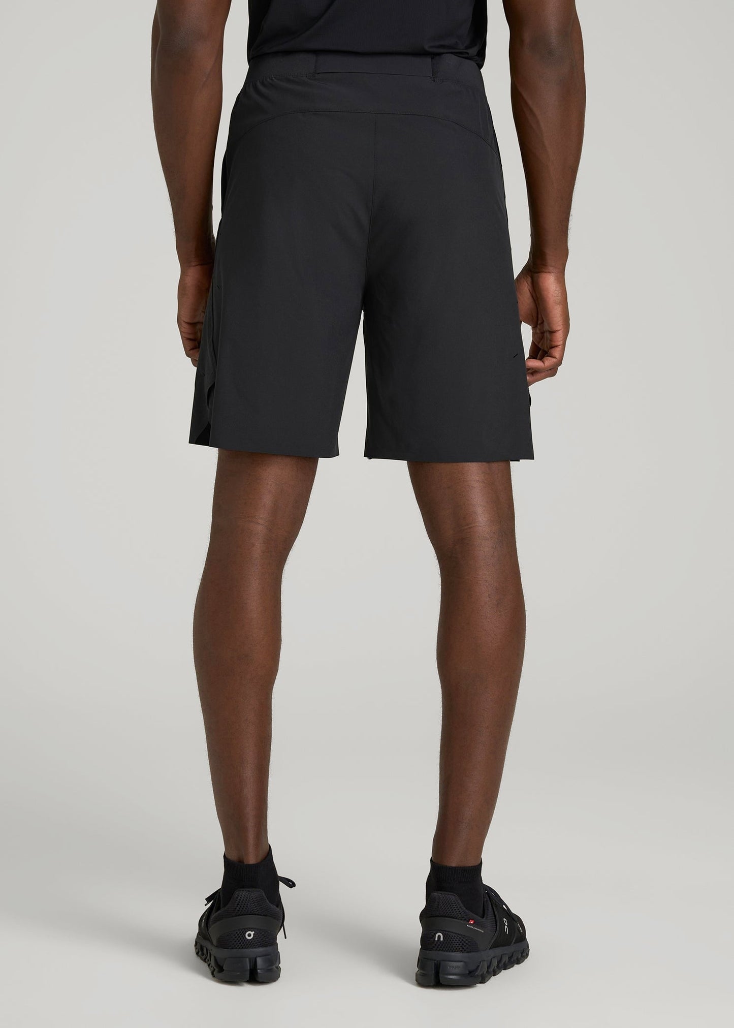 2-in-1 Featherweight Running Short for Tall Men in Black