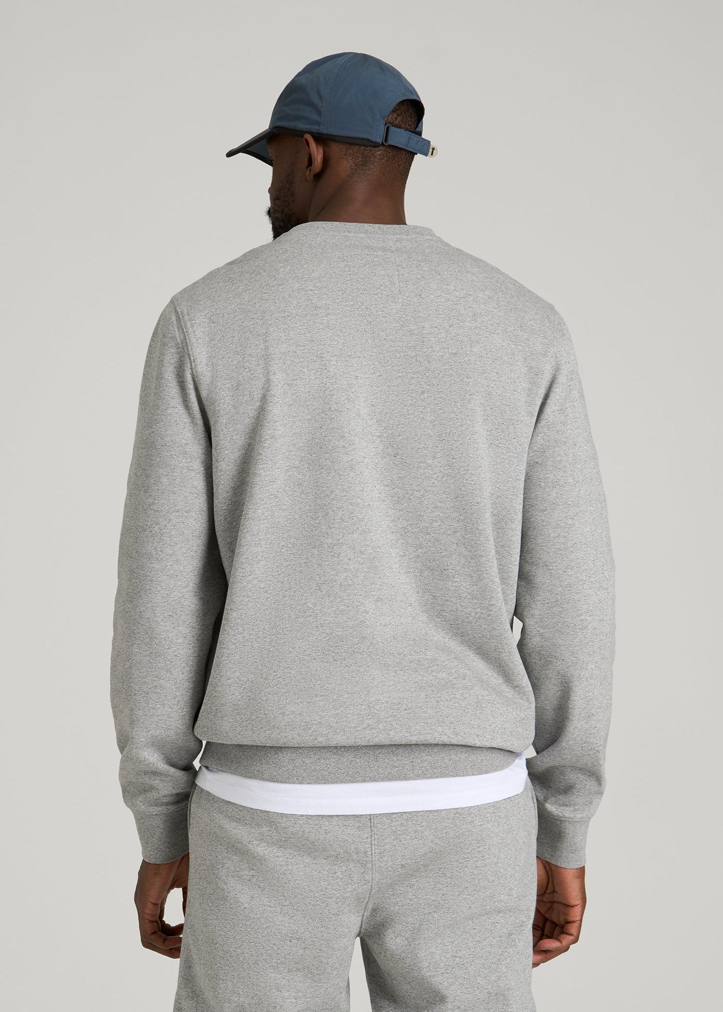 Core Motion Fleece Crewneck for Tall Men in Heathered Grey