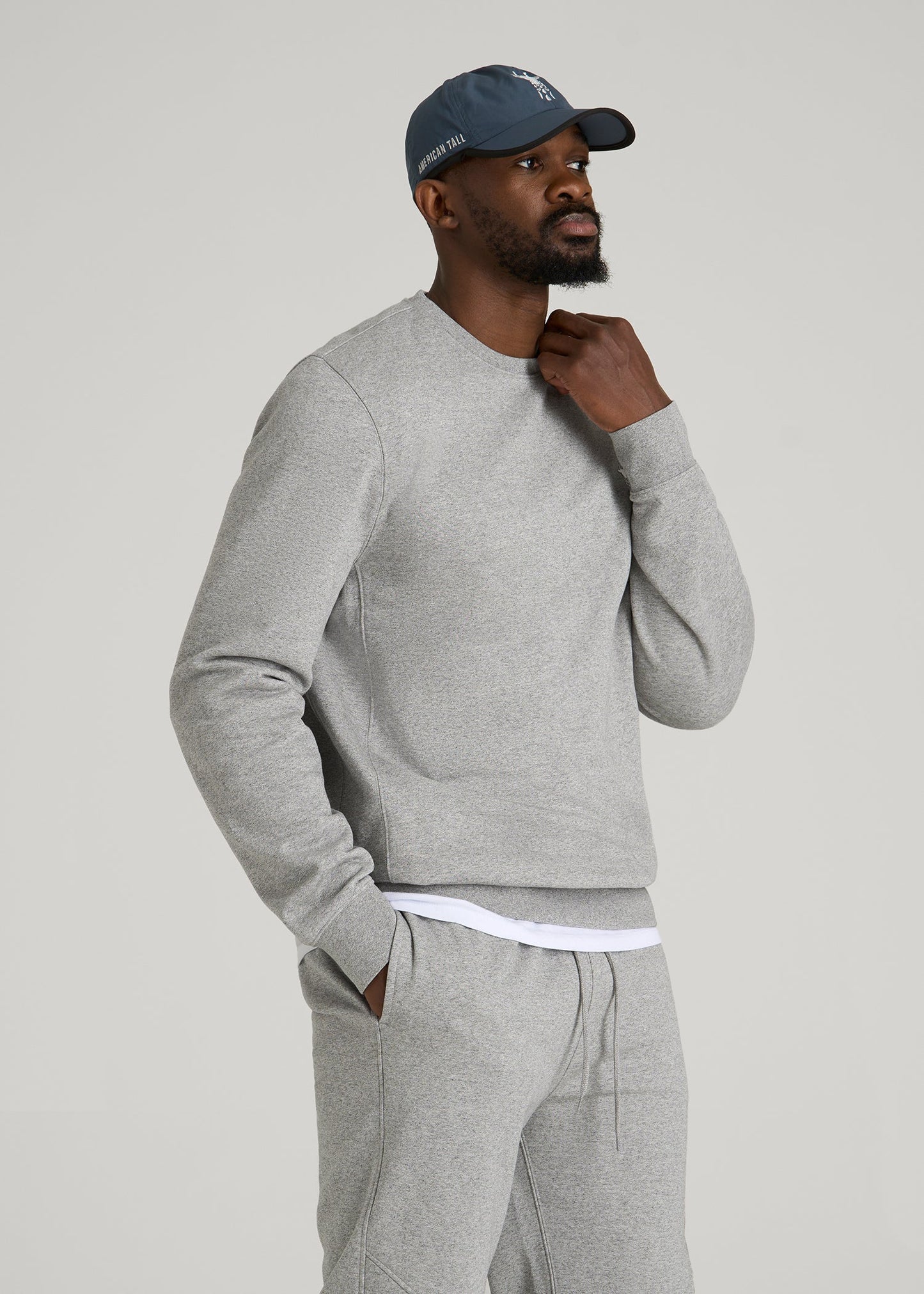 Core Motion Fleece Crewneck for Tall Men in Heathered Grey
