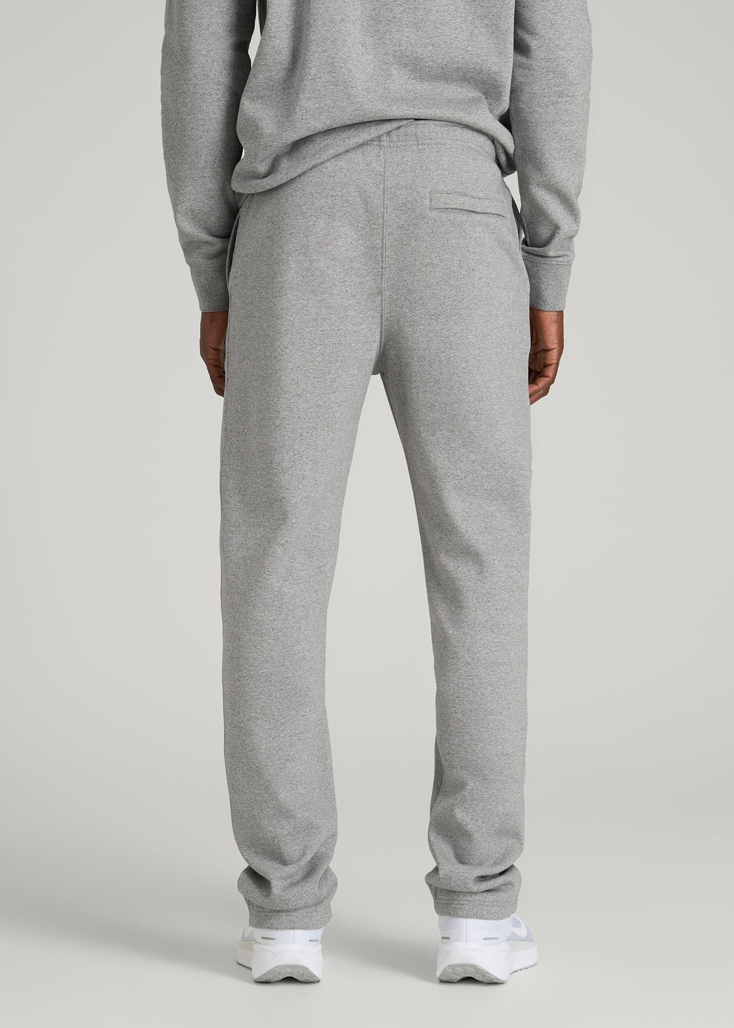 Core Motion Fleece Straight Leg Sweatpants for Tall Men in Heathered Grey