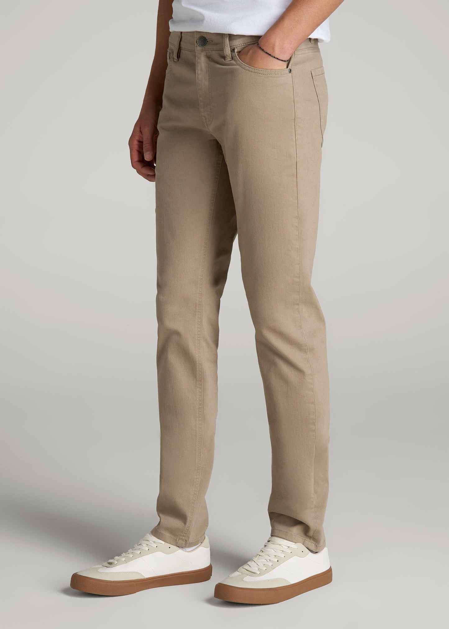 Dylan Slim Fit Colored Jeans for Tall Men in Clay Wash