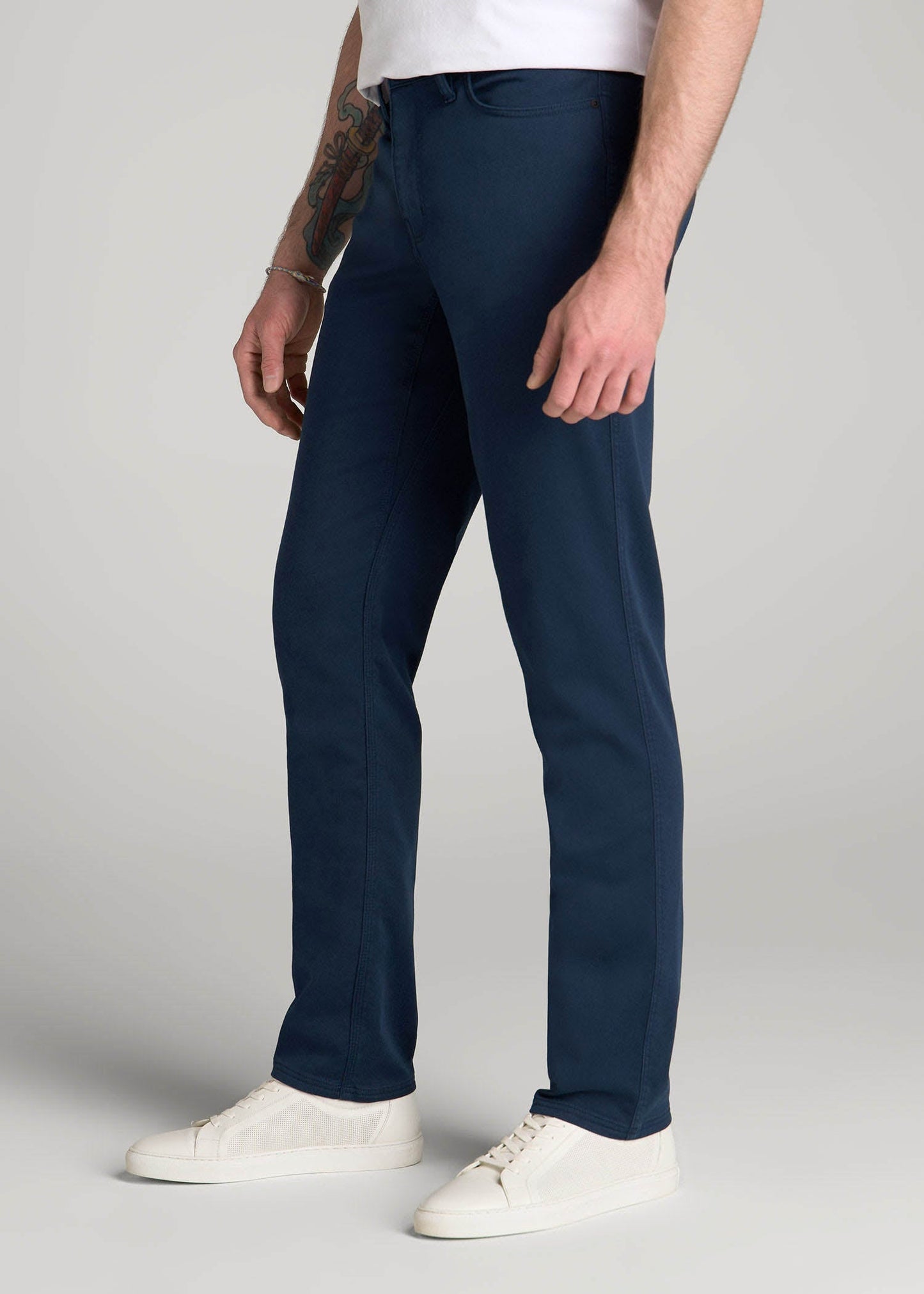 Everyday Comfort 5-Pocket TAPERED-FIT Pant for Tall Men in Marine Navy