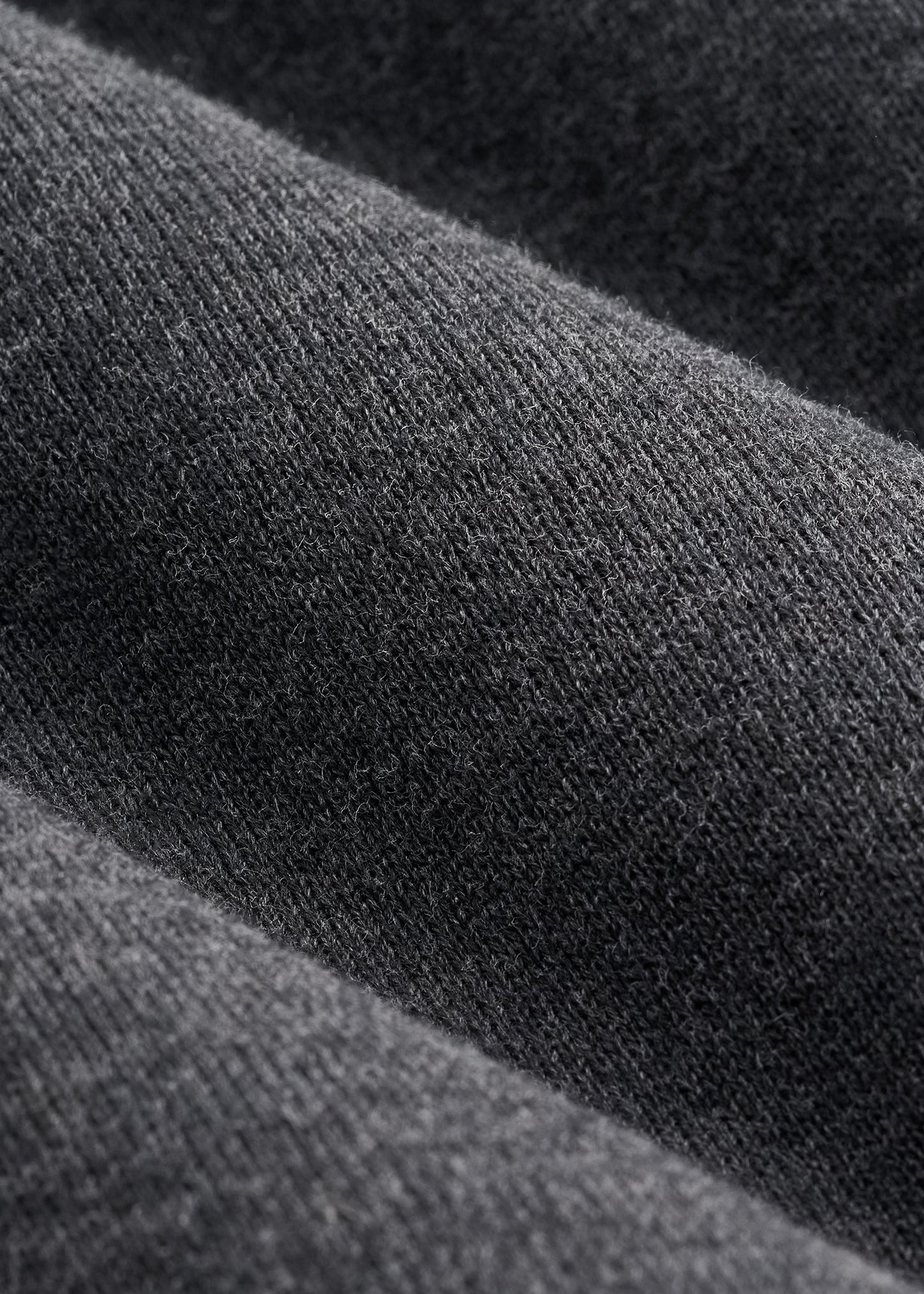 Everyday V-Neck Sweater for Tall Men in Charcoal Mix