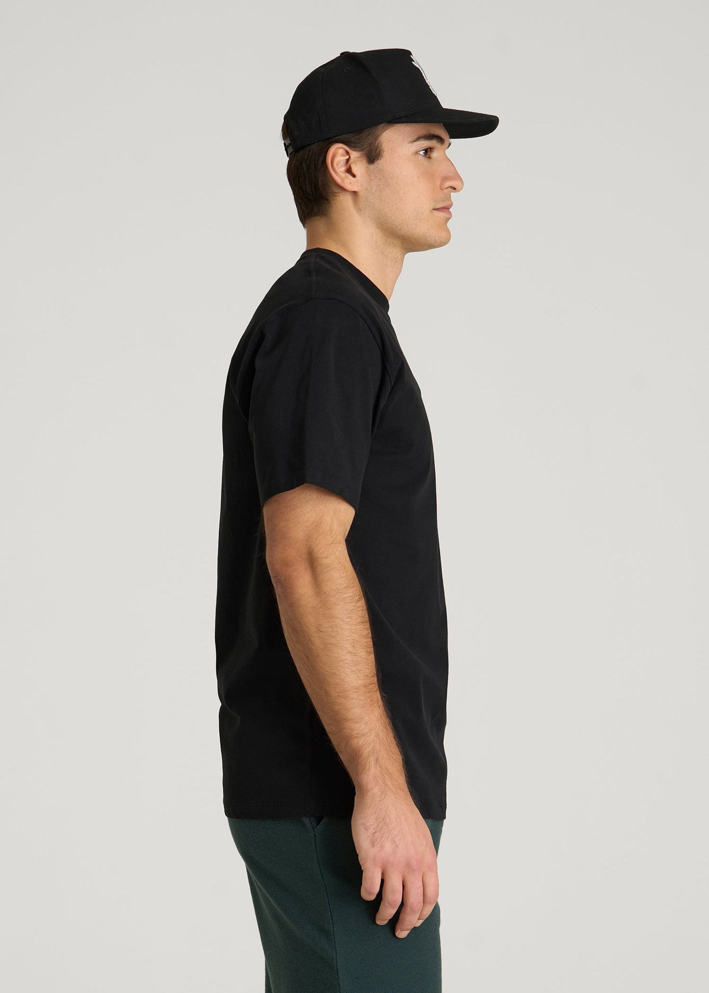 Crest Graphic Tee for Tall Men in Black