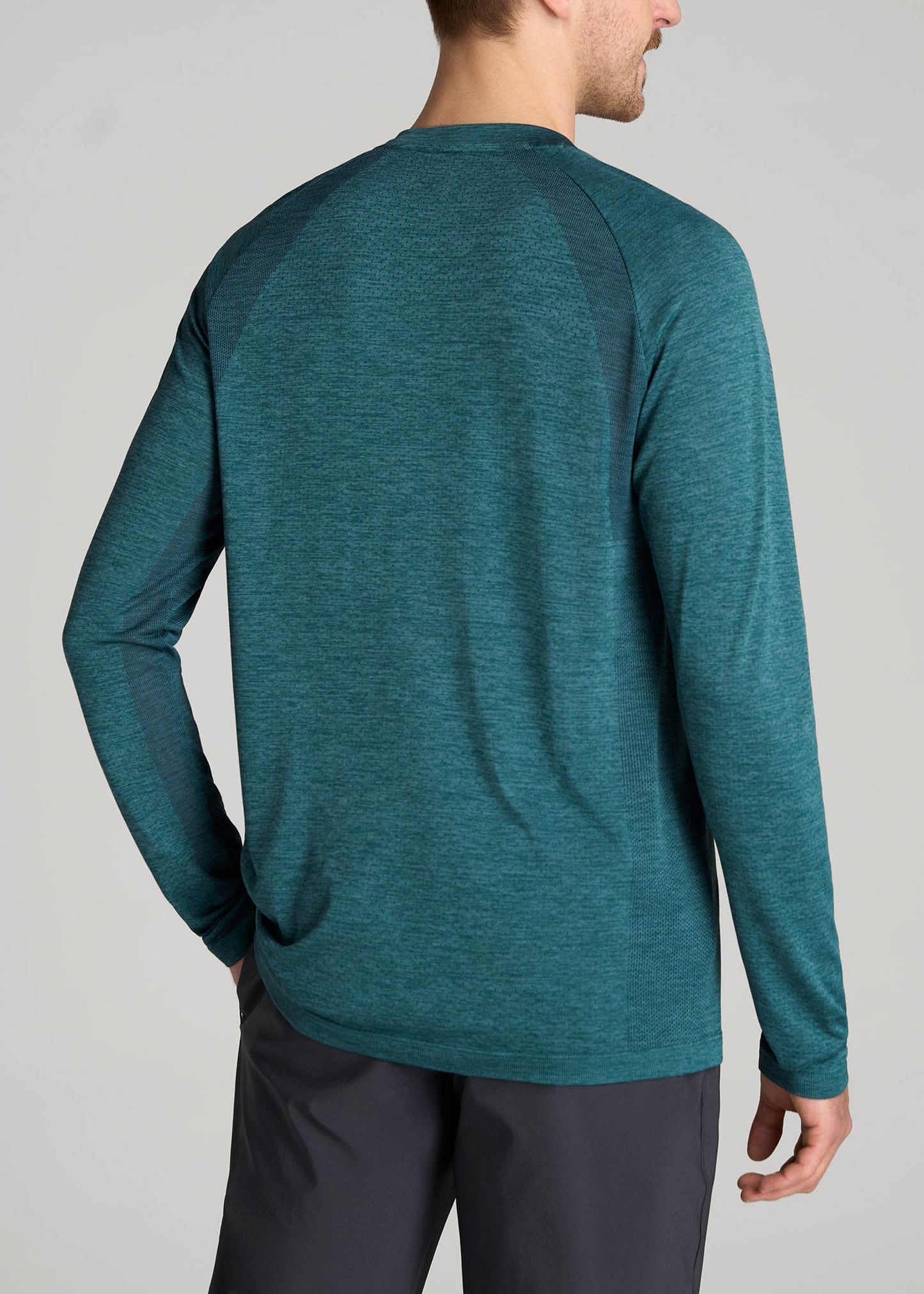 A.T. Performance MODERN-FIT Raglan Shirt for Tall Men in Teal Mix