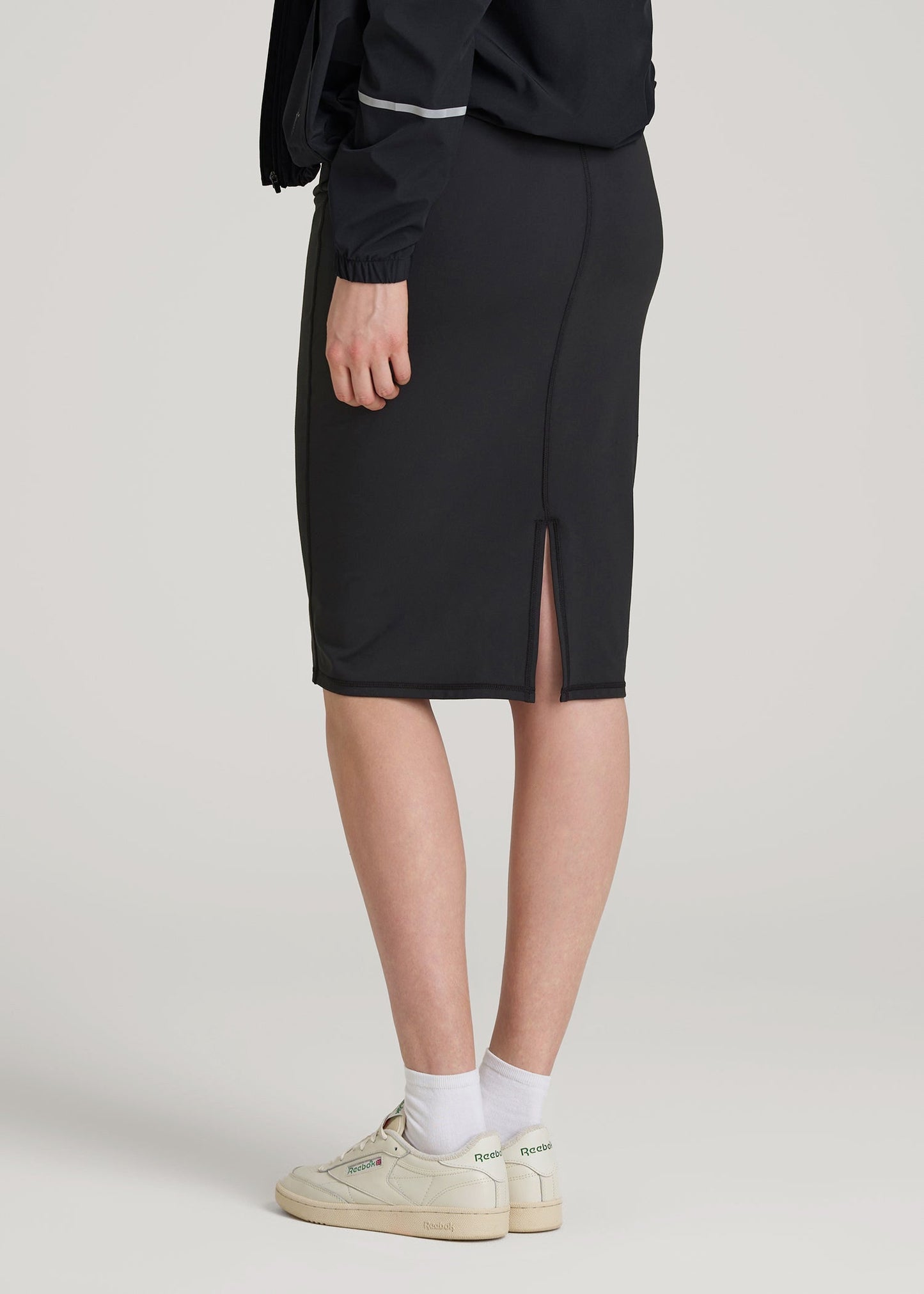 Balance Slim Fit High Rise Skirt for Tall Women in Black