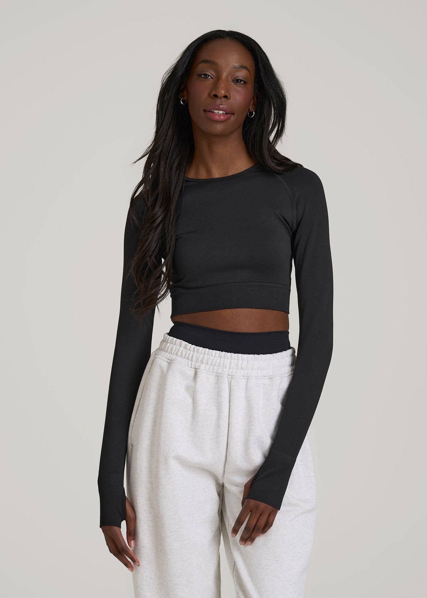 Compression Long Sleeve Cropped Training Top for Tall Women in Black