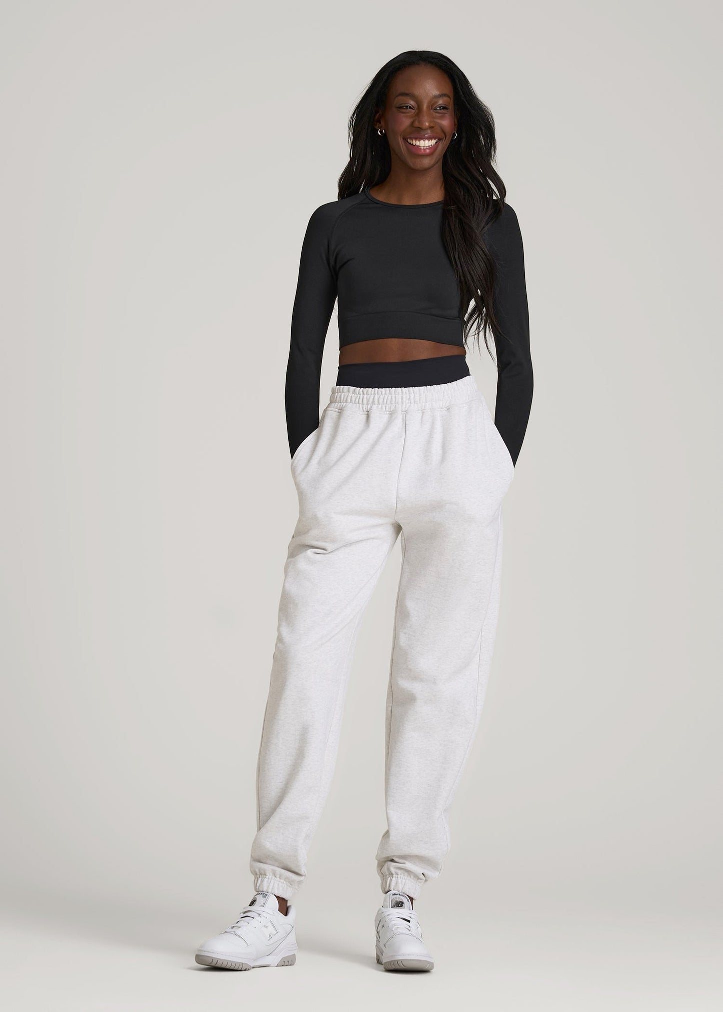 Compression Long Sleeve Cropped Training Top for Tall Women in Black