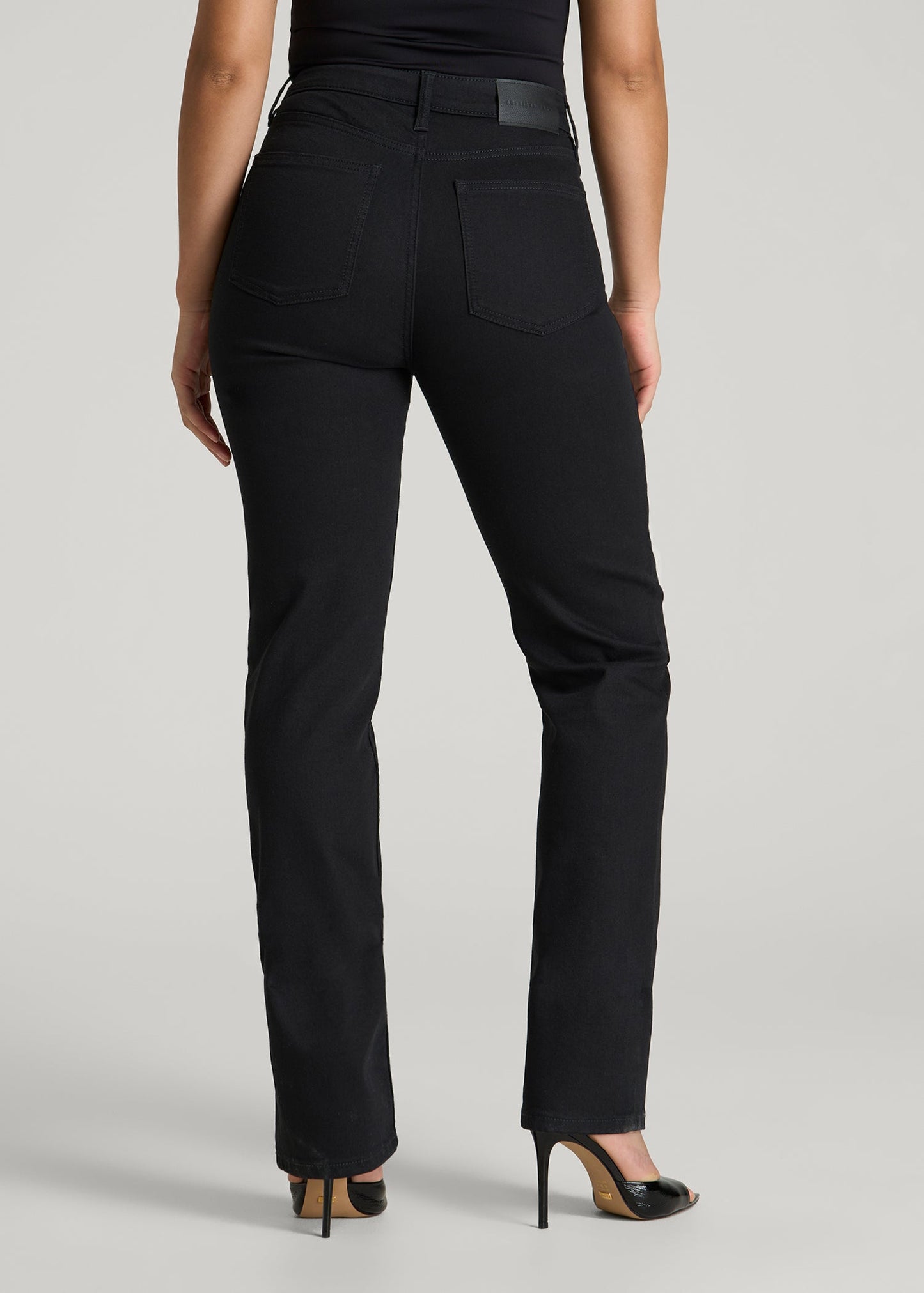 Curve High Rise Straight Leg Jeans for Tall Women in Optimum Black