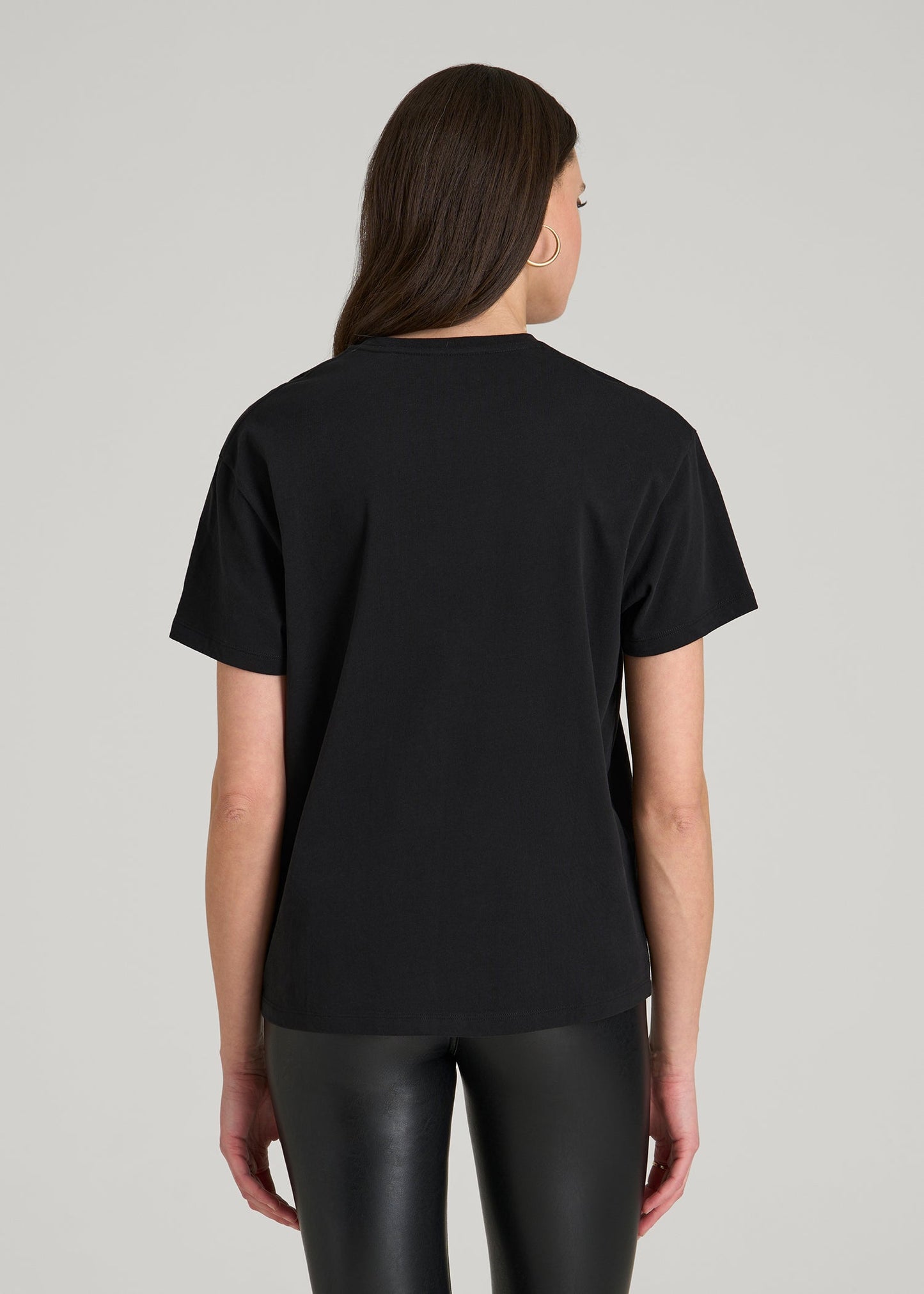 Black Cherry Lips Graphic Tee for Tall Women in Black