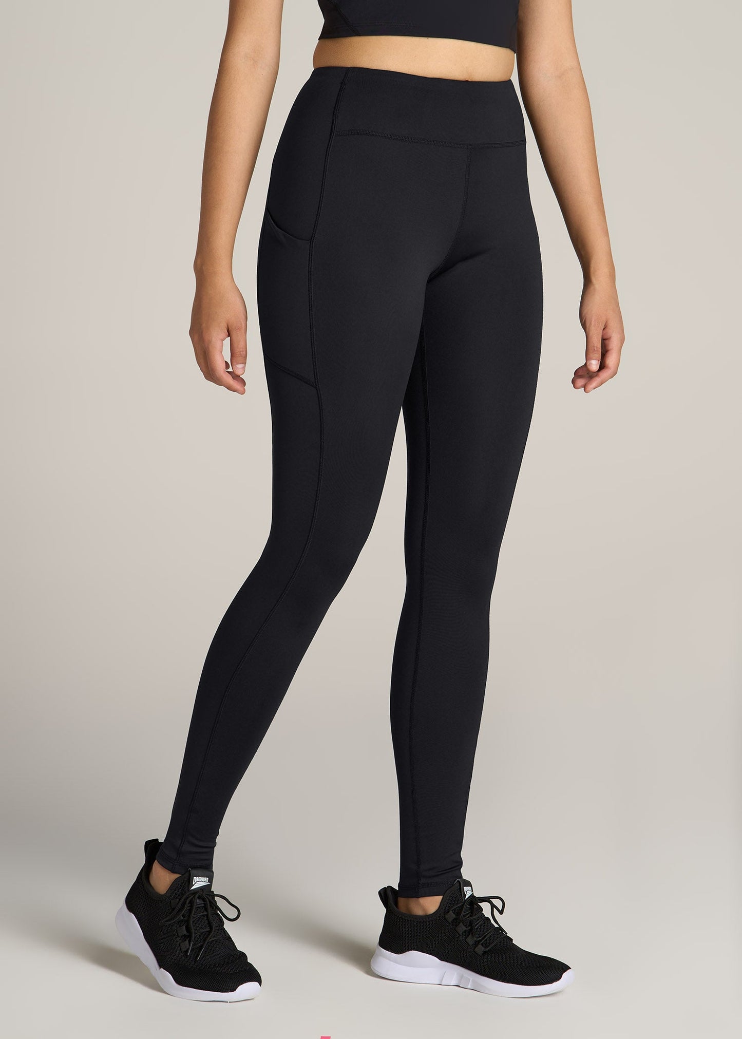 Active Leggings with Pockets for Tall Women in Black