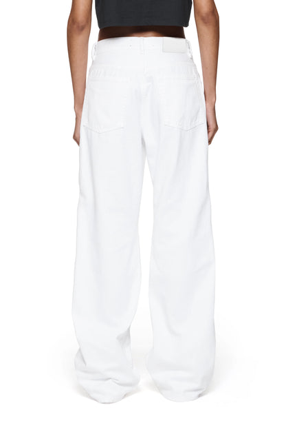Wide Side Cut Out