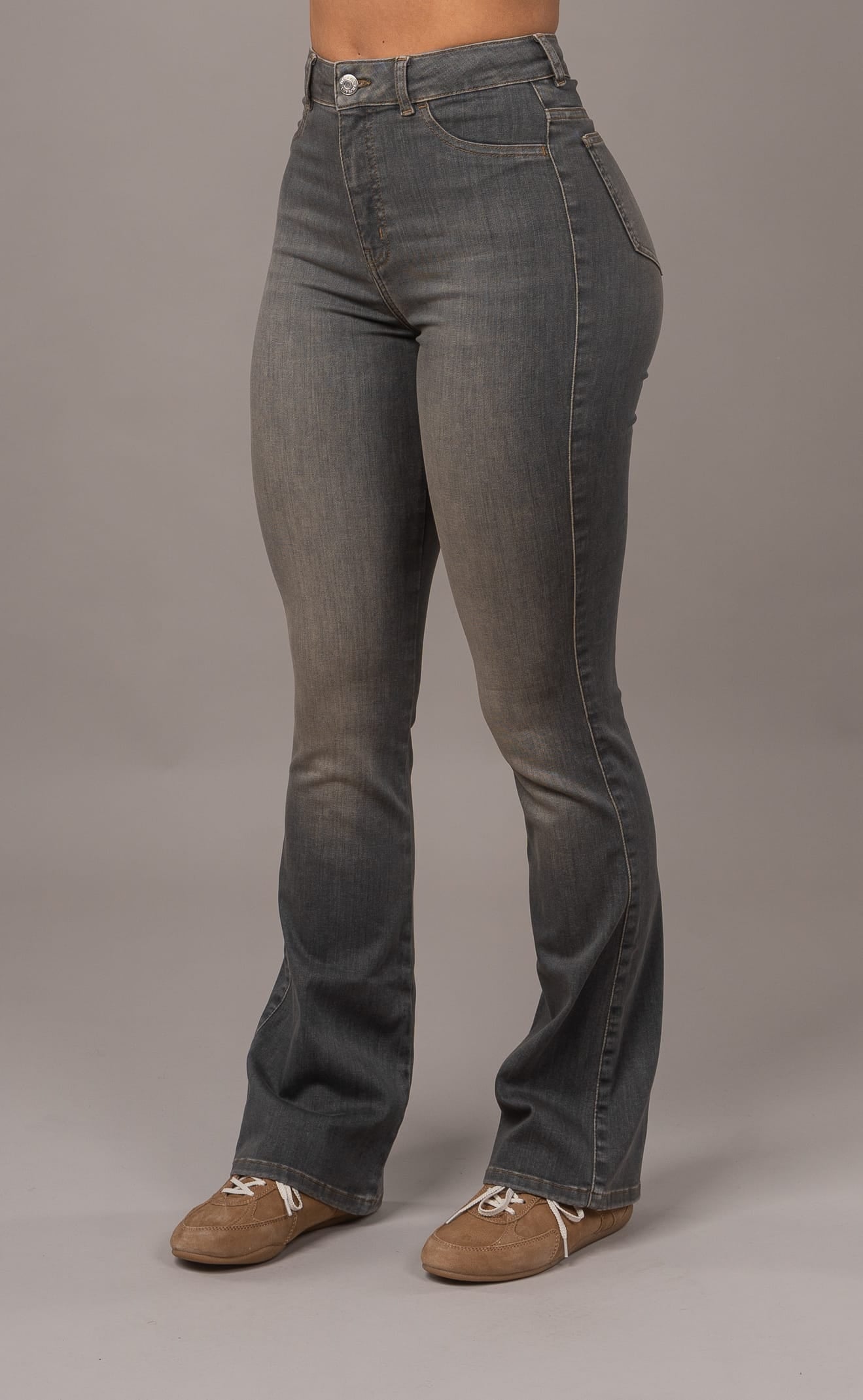 Womens Flared Fitjeans - Warm Grey