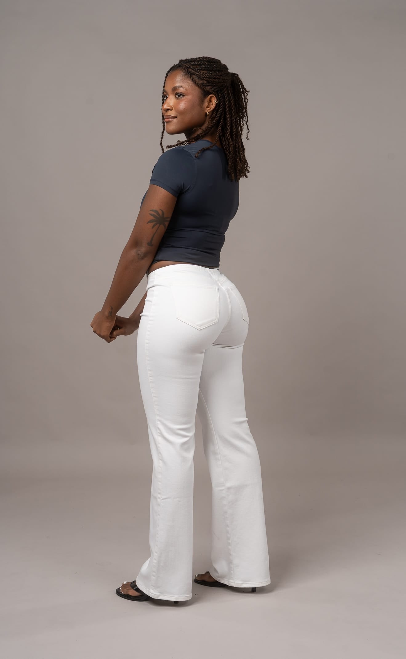 Bare Low Waisted Flared Fitjeans - White