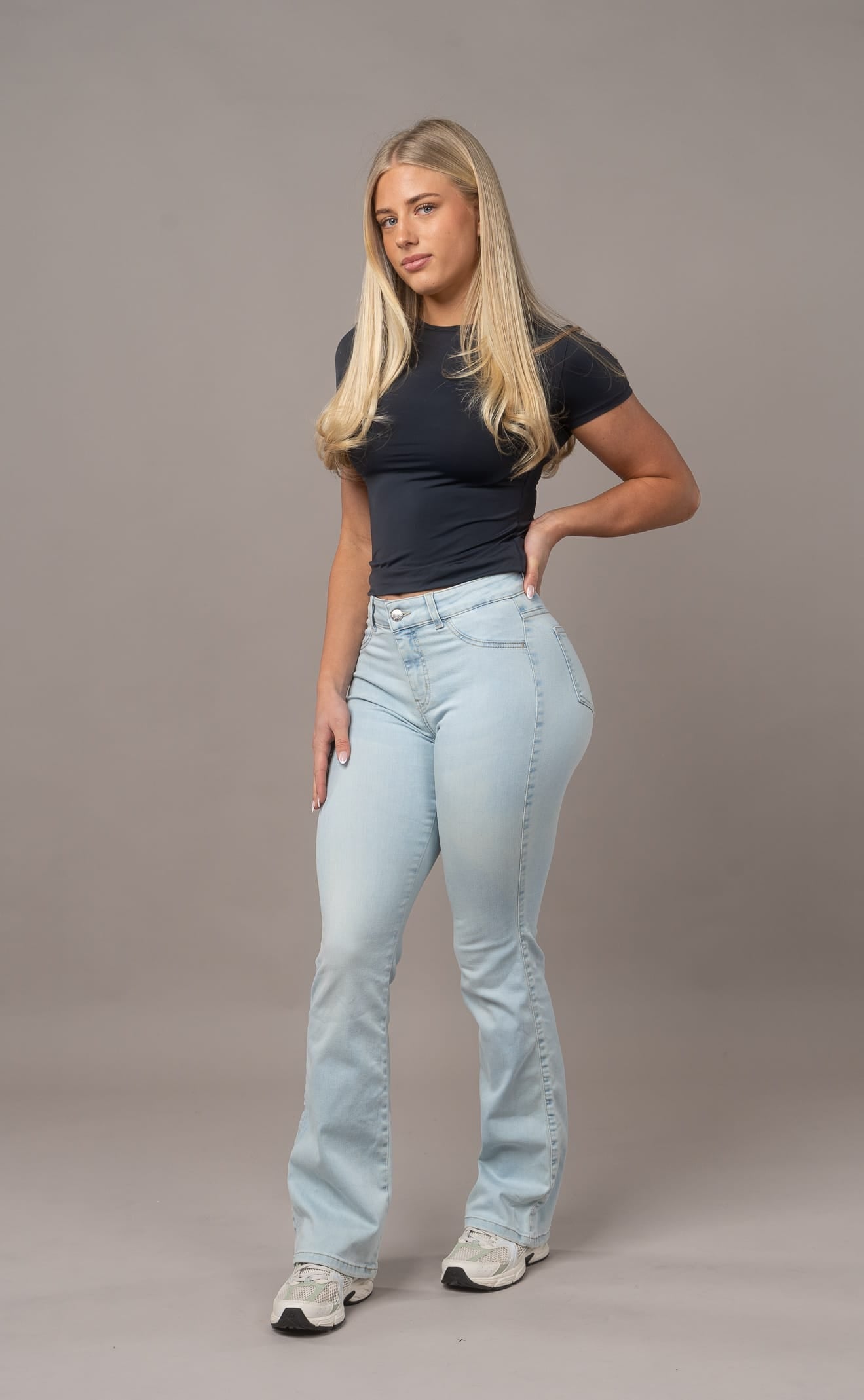 Womens Flared Mid Waisted Fitjeans - Vintage Blue