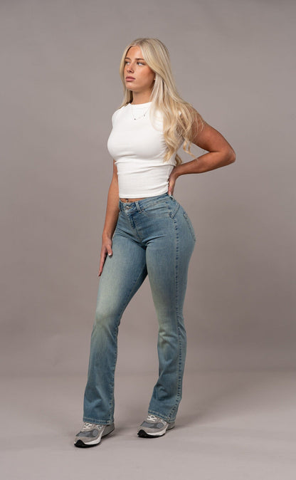 Womens Flared Mid Waisted Fitjeans - Distorted Blue