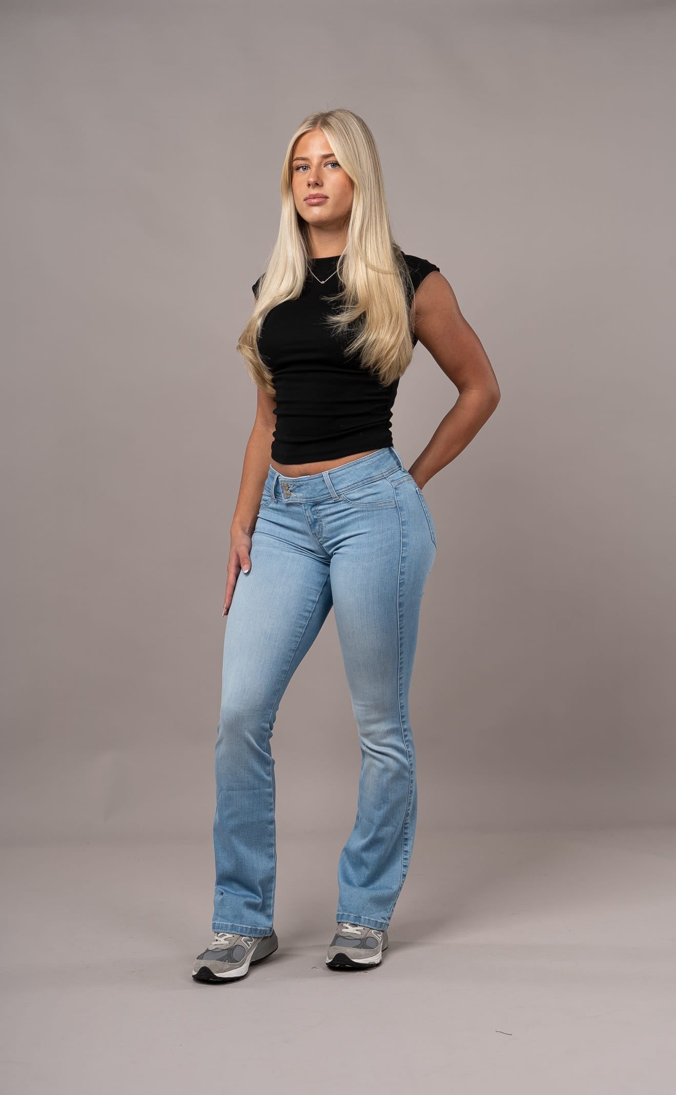 Womens Flared Low Waisted Fitjeans - Arctic Light Blue