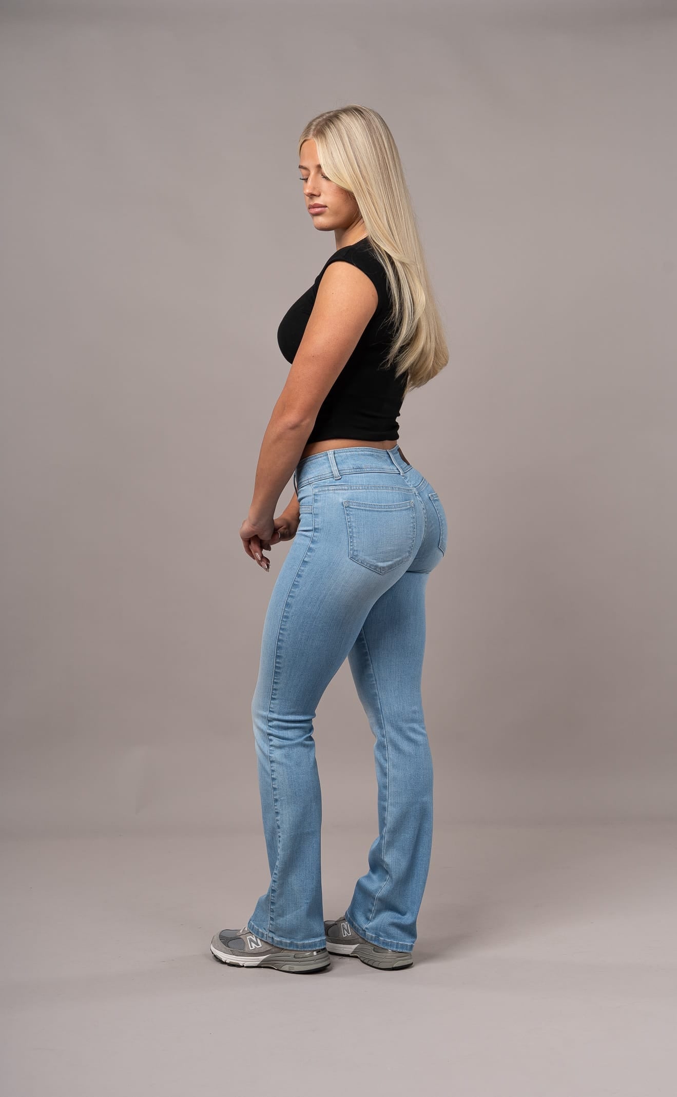 Womens Flared Low Waisted Fitjeans - Arctic Light Blue