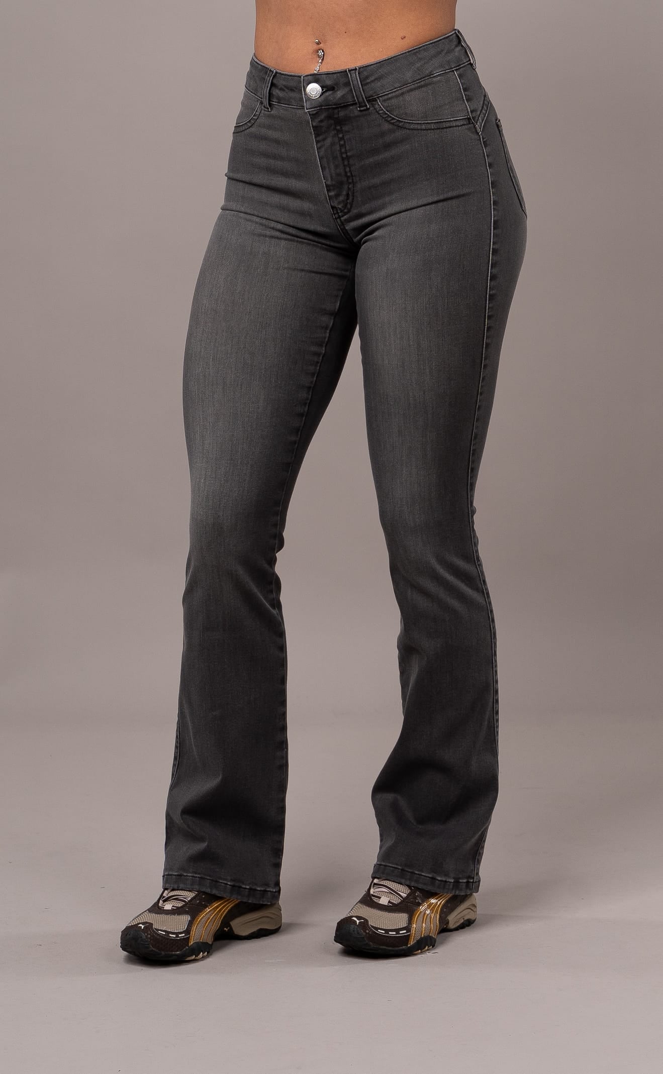 Womens Flared Mid Waisted Fitjeans - Grey