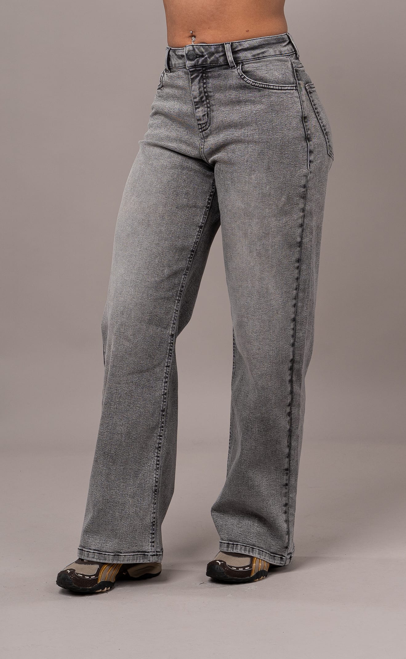 Womens Baggy Fitjeans - Heavy Washed Grey