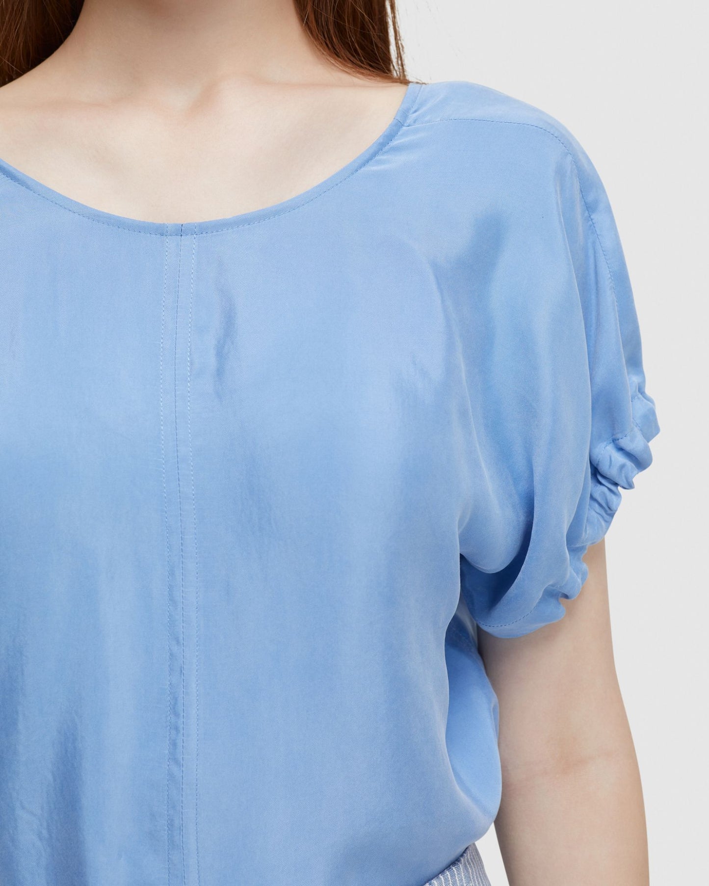 Edie Fluid Top