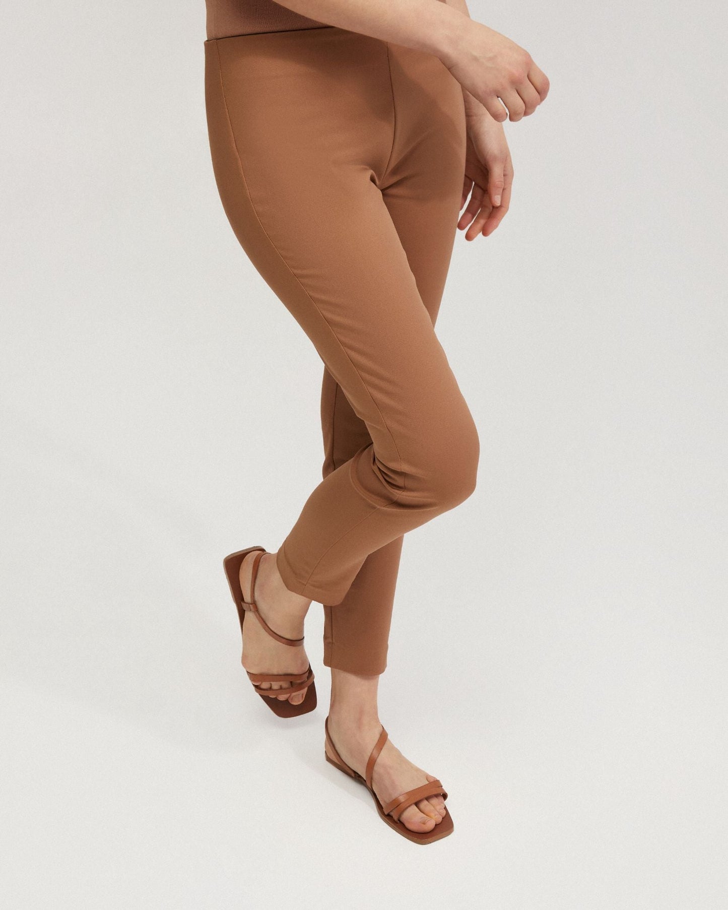 Jackie Cropped Pants