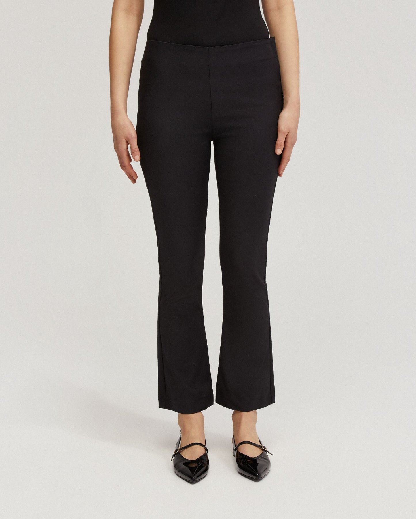 Blade Cropped Flared Pants