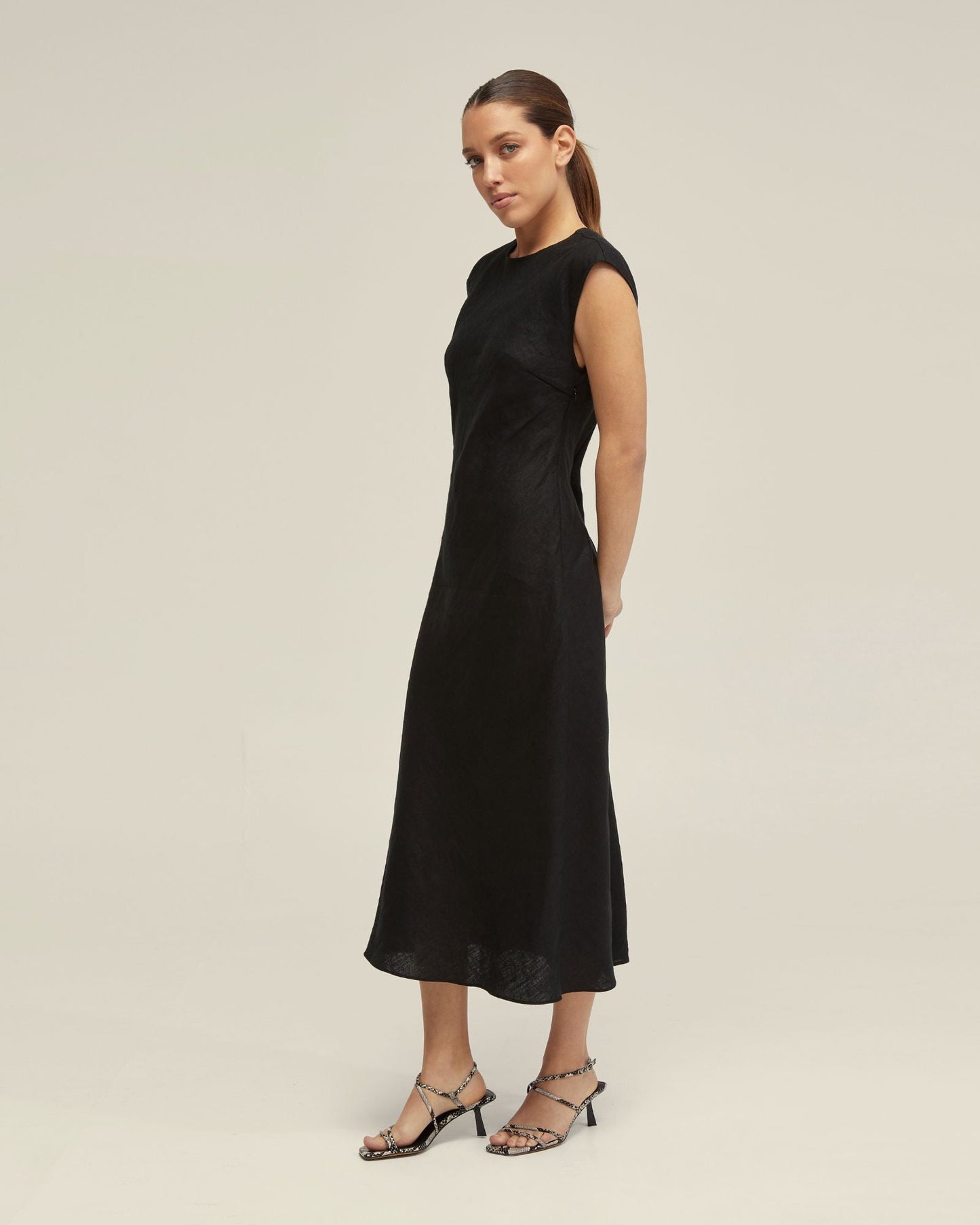 Isabel Linen Dress