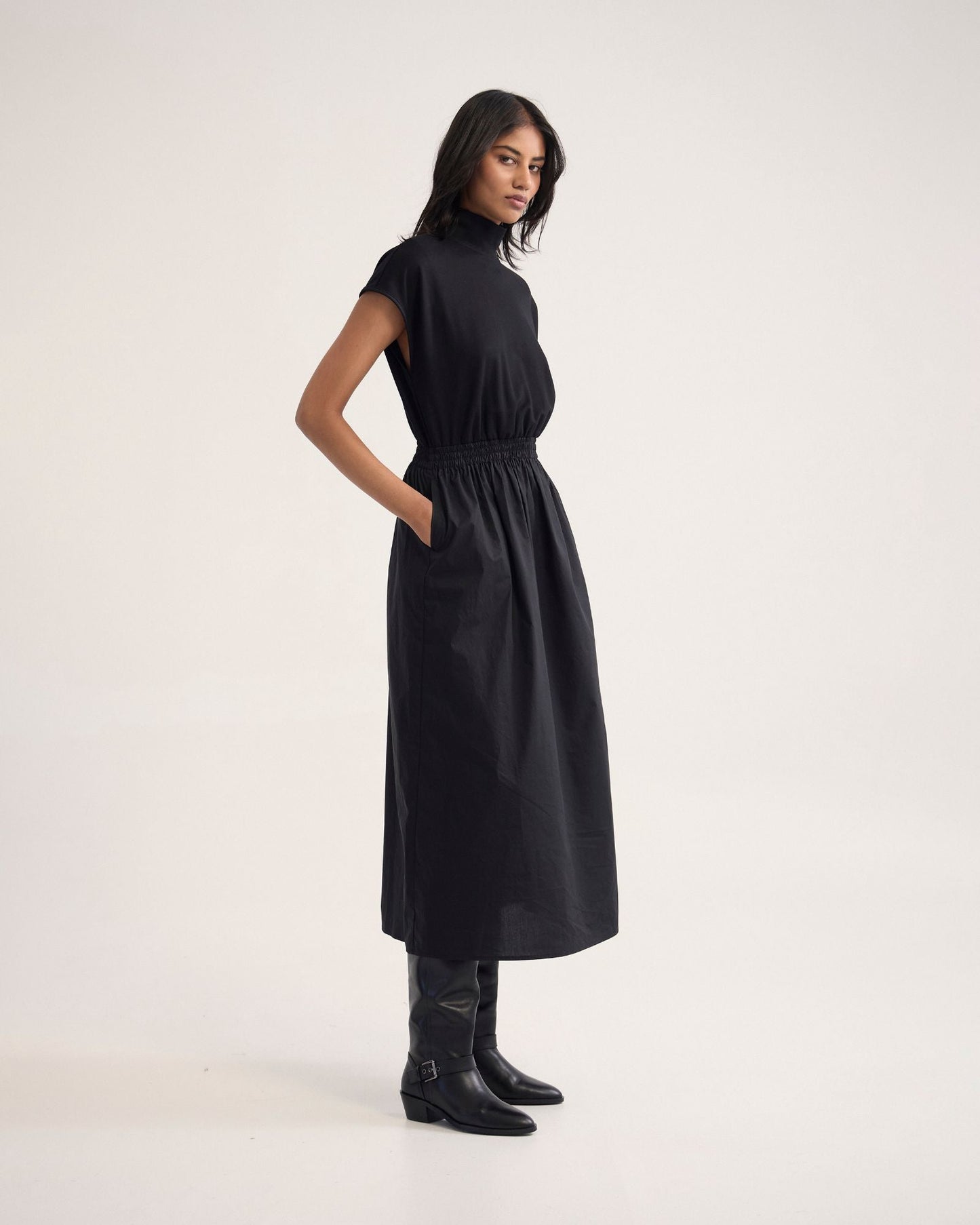 Esrealla High Collar Dress
