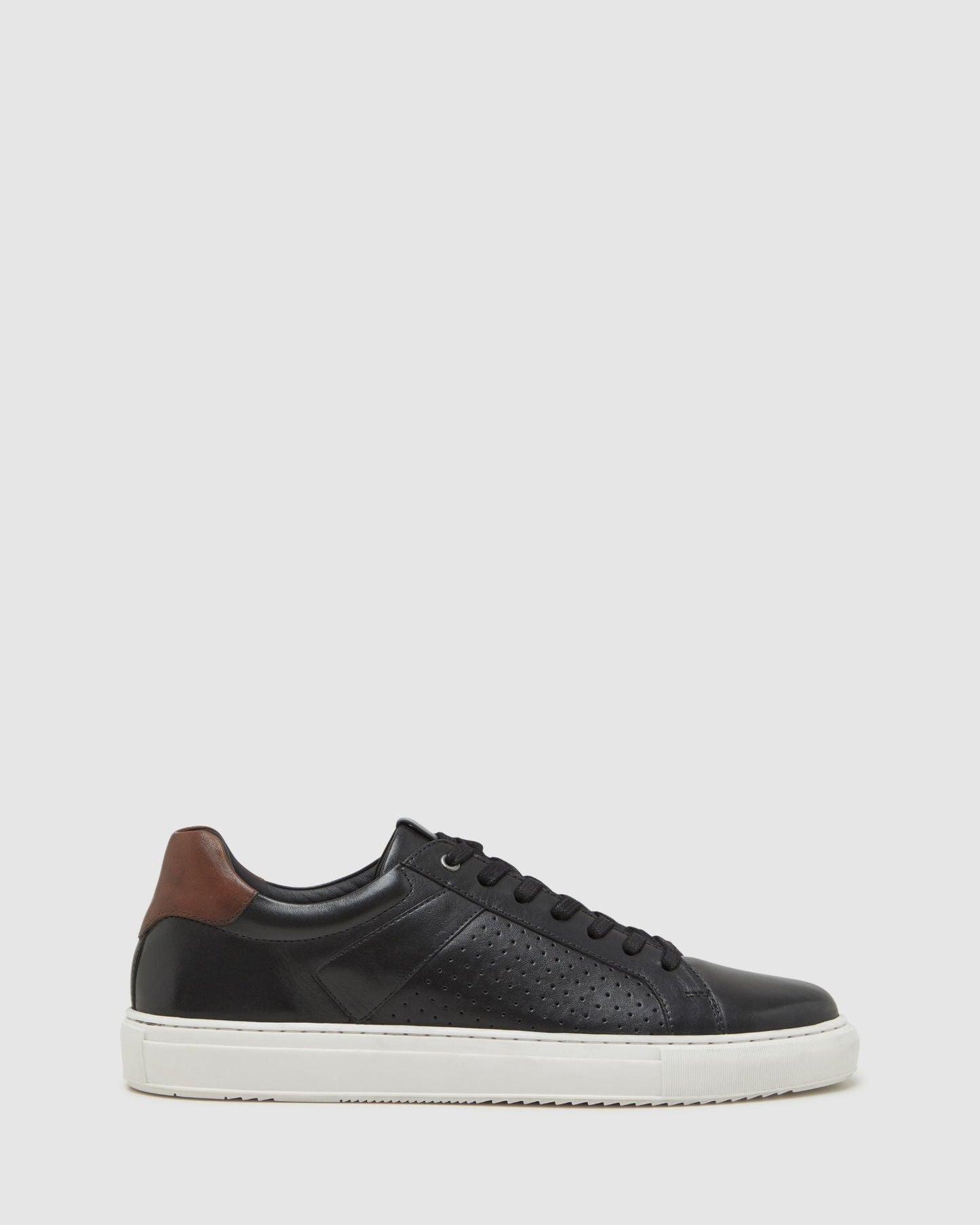 Niall Leather Sneaker