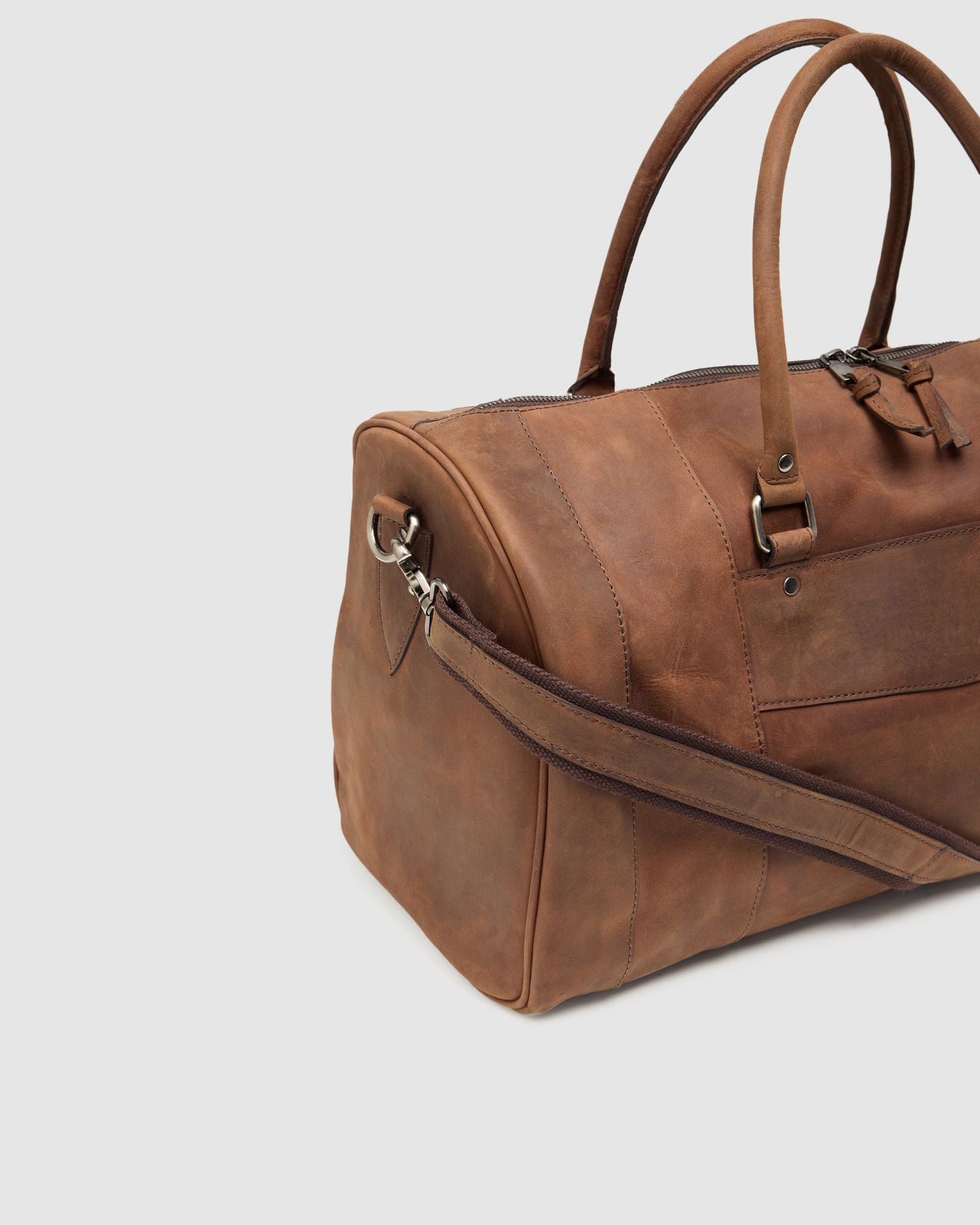 Barton Leather Overnighter