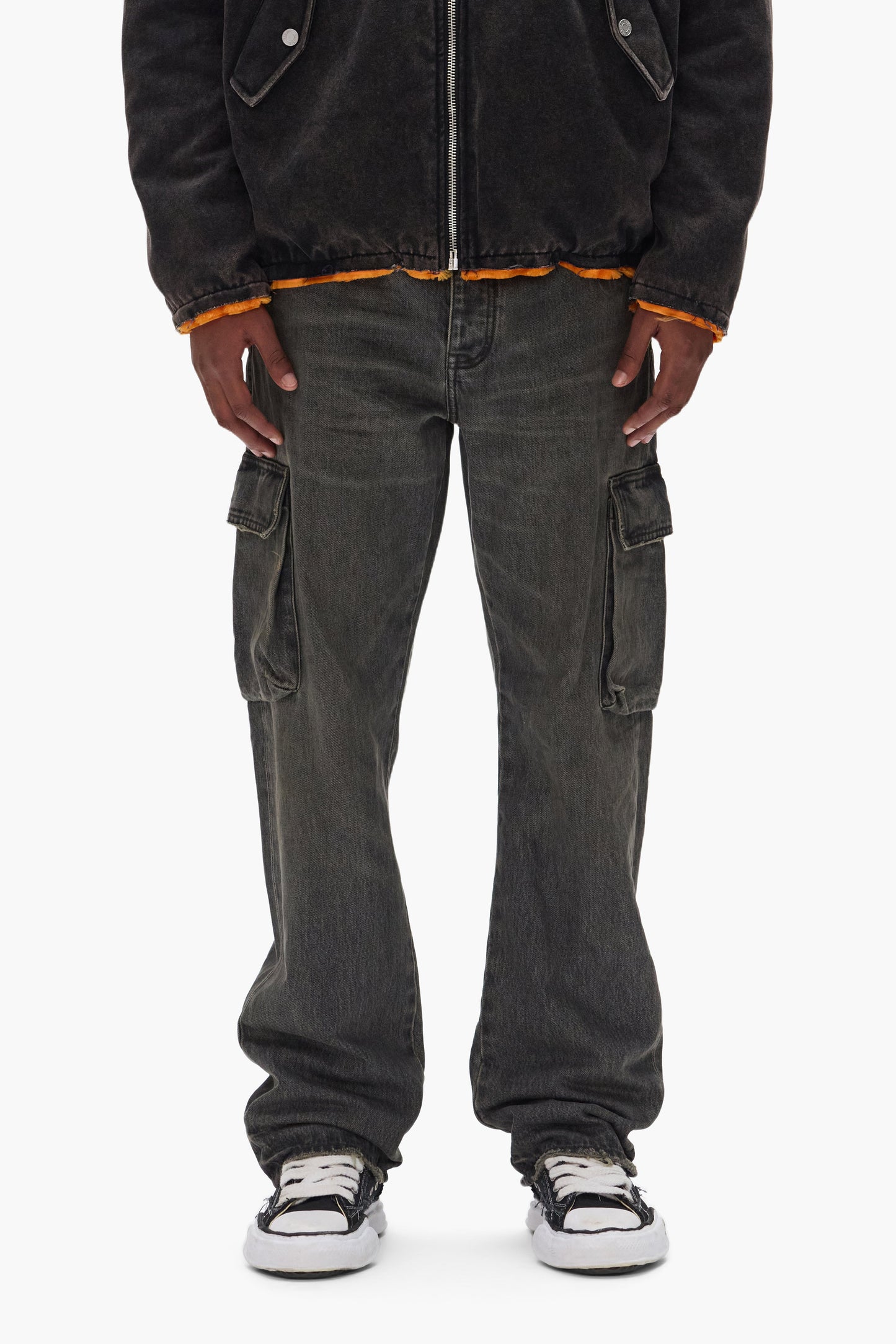 P011 Ashfall Cargo