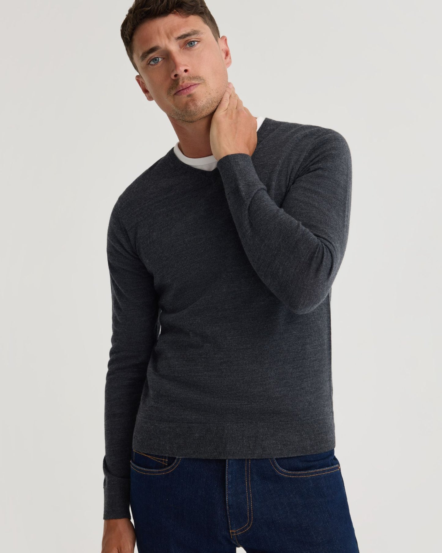 Basic V-Neck Pure Wool Pullover