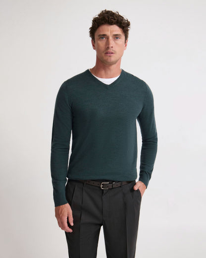 Basic V-Neck Pure Wool Pullover