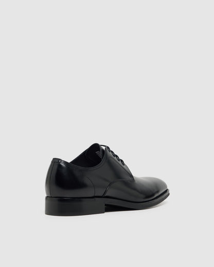 Ezra Lace Up Leather Derby Shoe