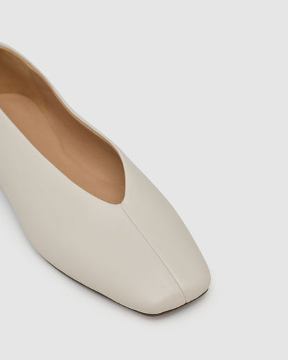 Dinah Ballet Flat Shoe