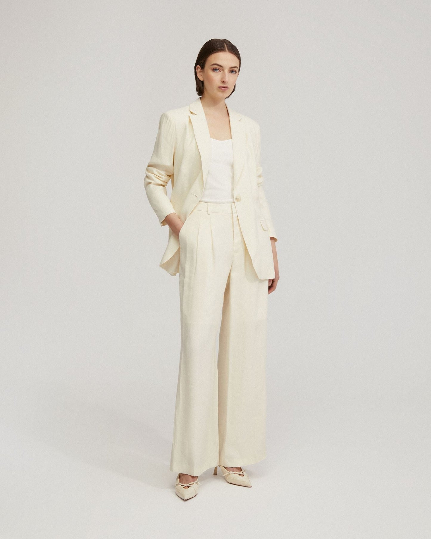 Sonia Linen Blend Front Pleat Pant