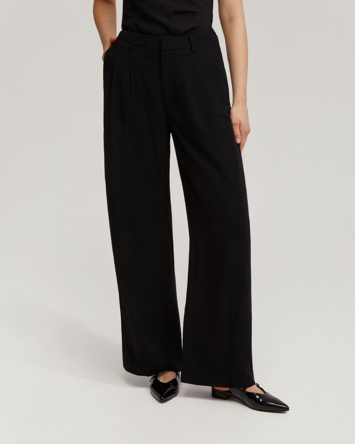 Sonia Pleated Front Pants